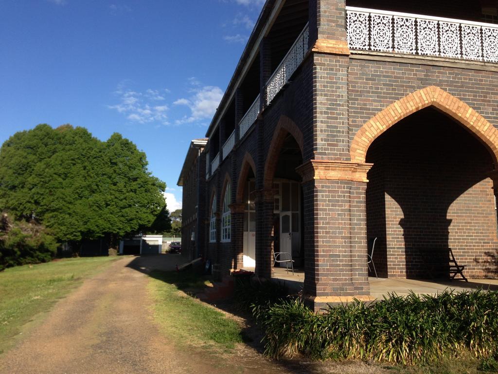 The Convent Glen Innes Bagian luar foto