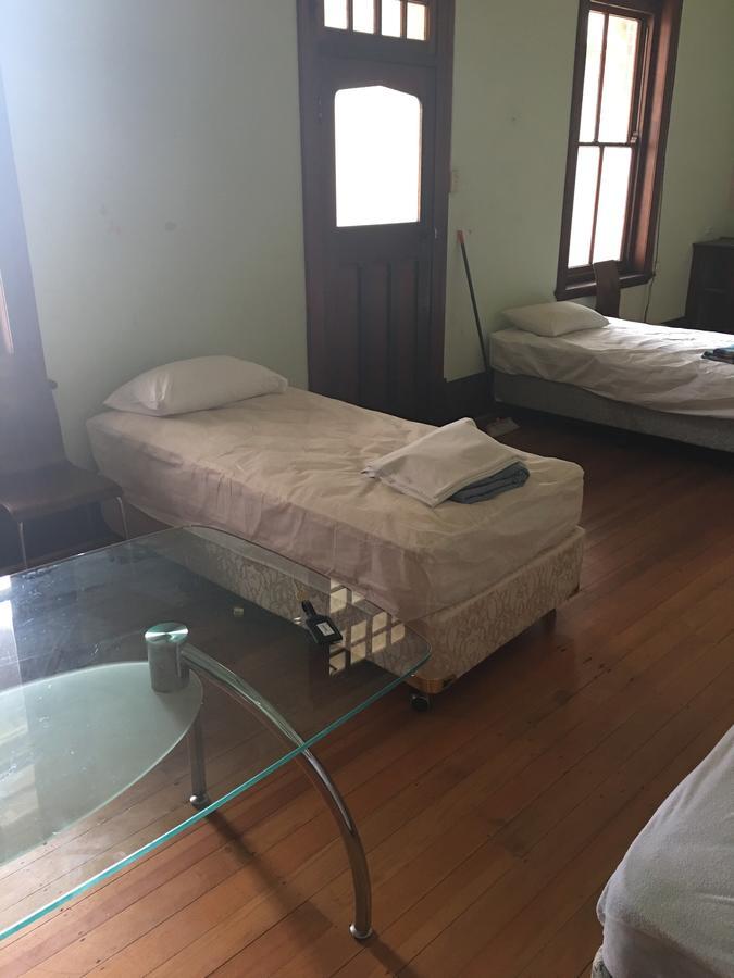 The Convent Glen Innes Bagian luar foto