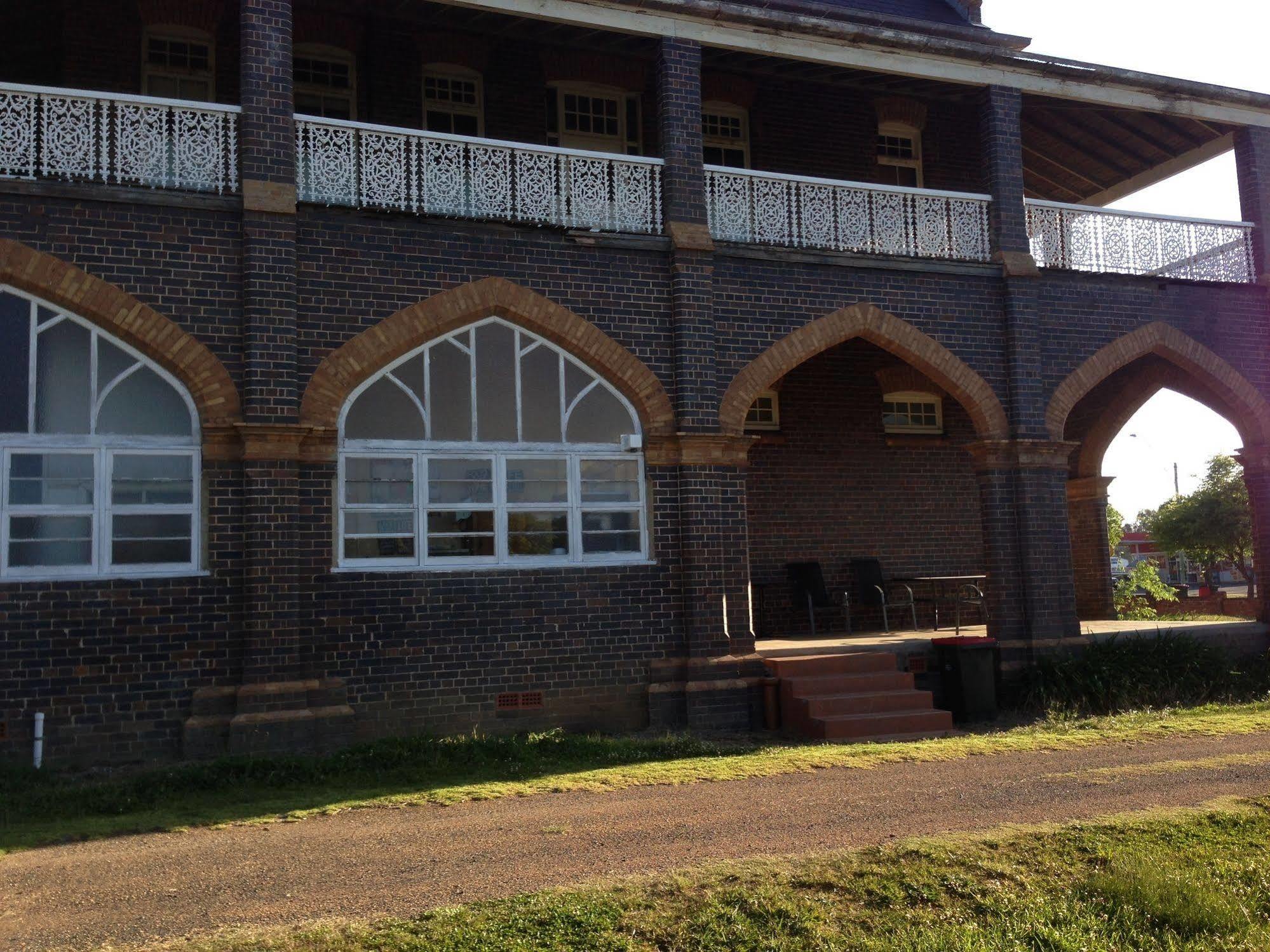 The Convent Glen Innes Bagian luar foto